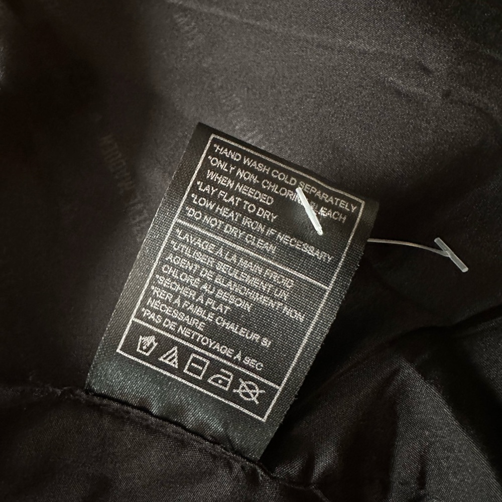 Steve Madden - Elegant Black Velvet Jacket - Picture 10 of 14